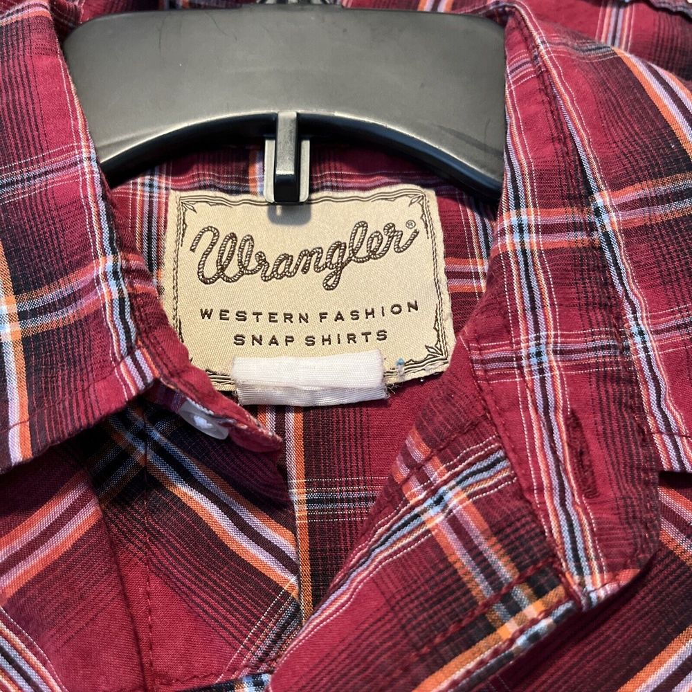 Wrangler Men's L Long Sleeve Pearl Snaps Red Checked 55% Cotton Shirt